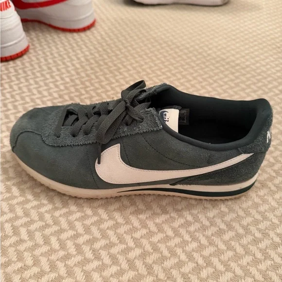 Nike
Cortez "Vintage Green" sneakers - Picture 1 of 7